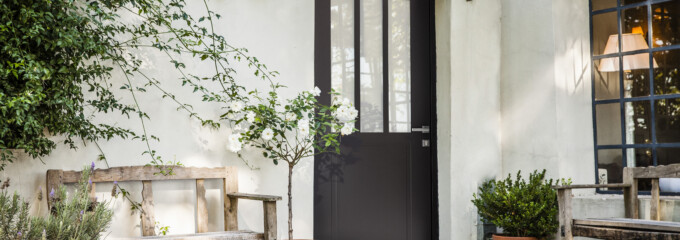 Guide complet pour choisir la porte d'entrée en acier idéale pour votre maison en 2025 - Zoom sur WIBAIE